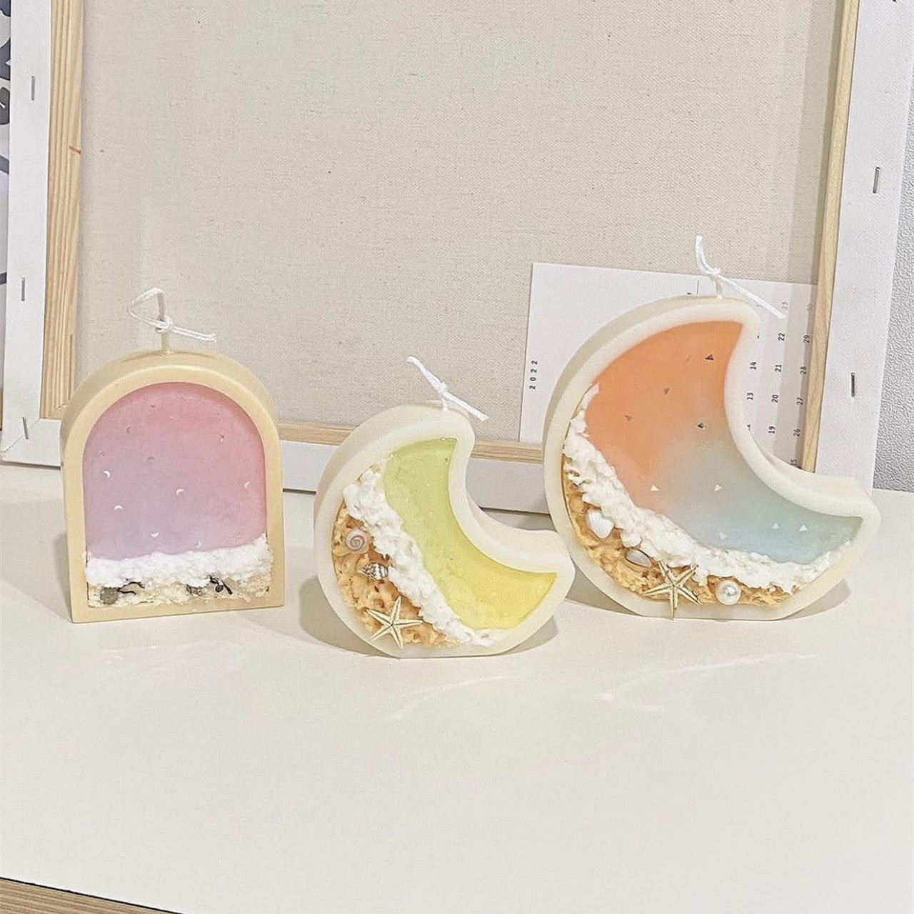 Aquarium Fish Land - Fish Tank Moon Shape Candle Molds